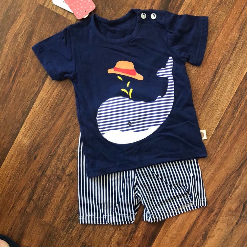 💥3/$10- NWT Short Set